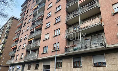 PIANO ALTO, PANORAMICO DI 140 MQ – CORSO GIAMBONE