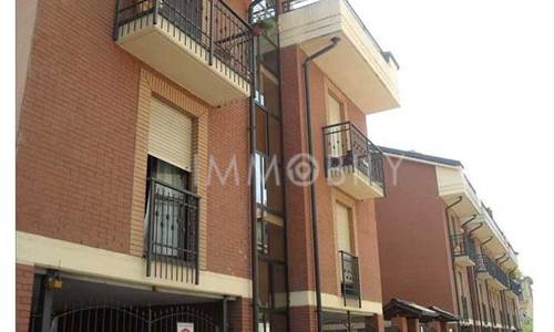 TRILOCALE IN VENDITA - BORGO SAN PIETRO MONCALIERI