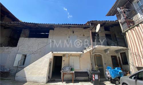 VENDITA CASA SEMINDIPENDENTE  – VAIE (TO)